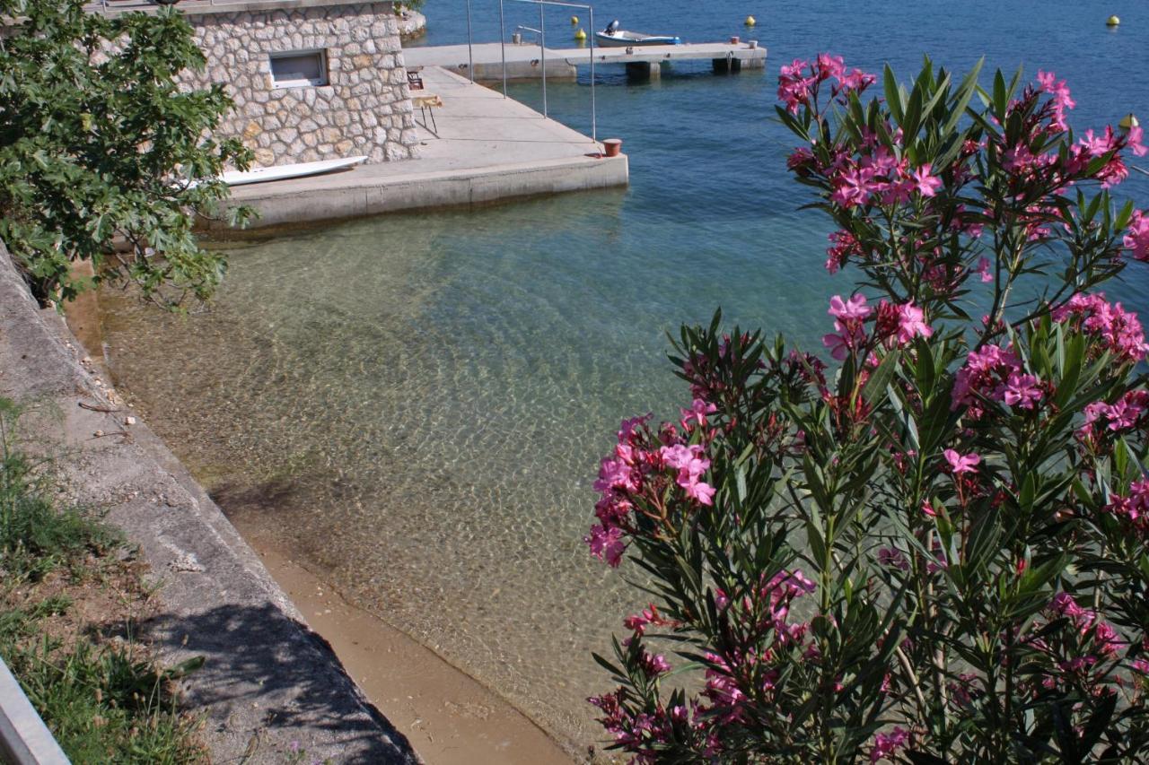 Apartments And Rooms By The Sea Supetarska Draga - Gornja, Rab - 11579 מראה חיצוני תמונה