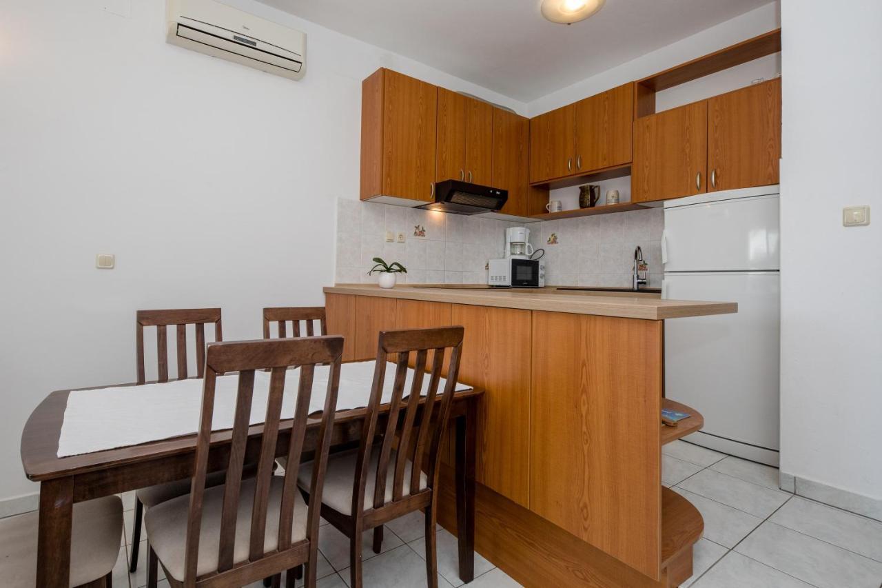 Apartments And Rooms By The Sea Supetarska Draga - Gornja, Rab - 11579 מראה חיצוני תמונה