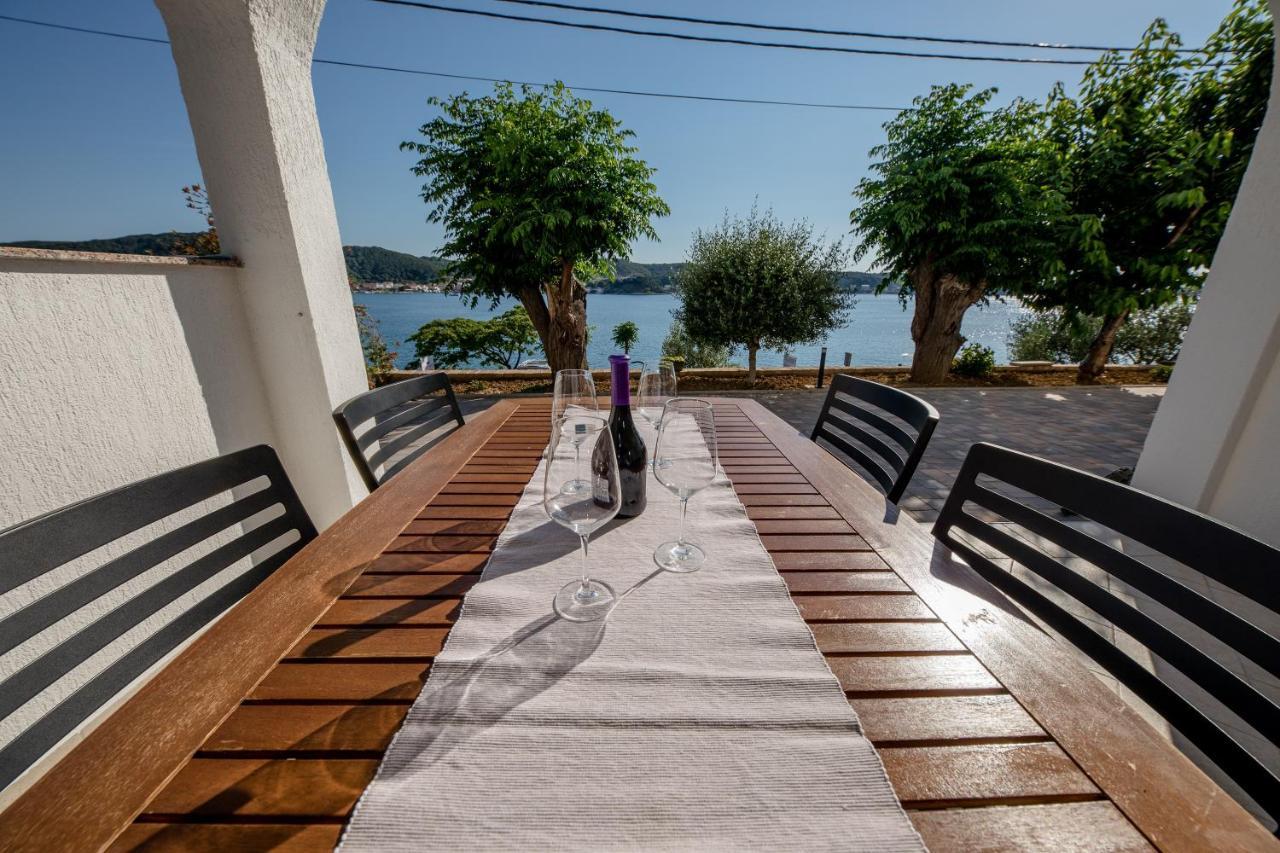 Apartments And Rooms By The Sea Supetarska Draga - Gornja, Rab - 11579 מראה חיצוני תמונה