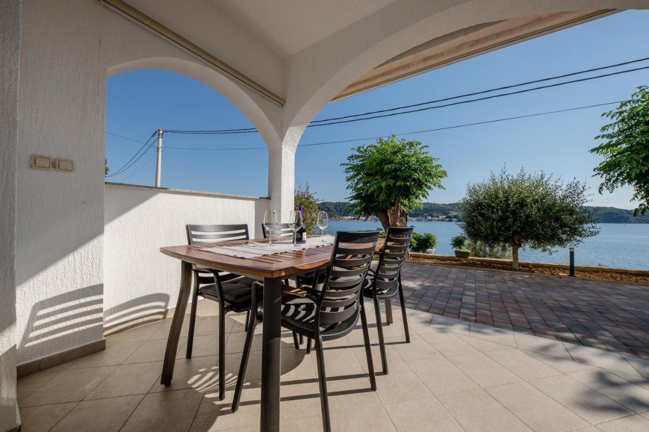 Apartments And Rooms By The Sea Supetarska Draga - Gornja, Rab - 11579 מראה חיצוני תמונה
