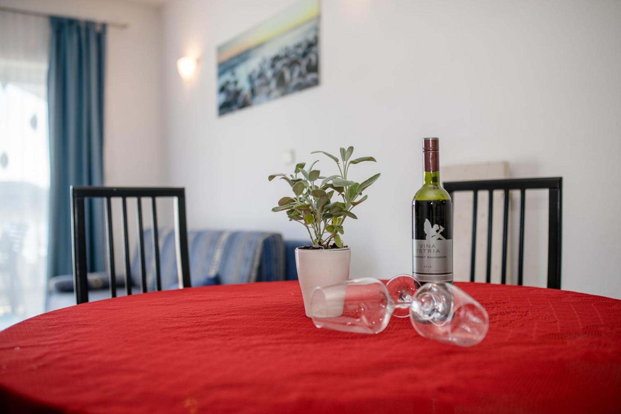 Apartments And Rooms By The Sea Supetarska Draga - Gornja, Rab - 11579 חדר תמונה