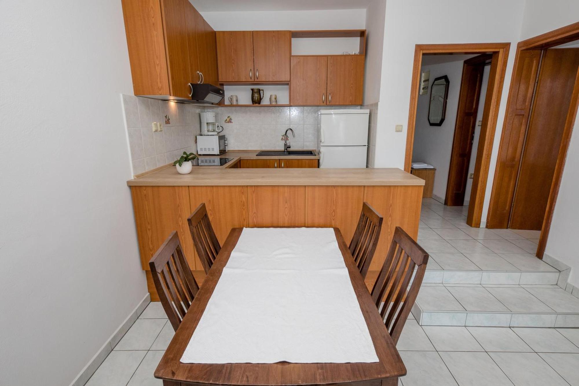 Apartments And Rooms By The Sea Supetarska Draga - Gornja, Rab - 11579 חדר תמונה